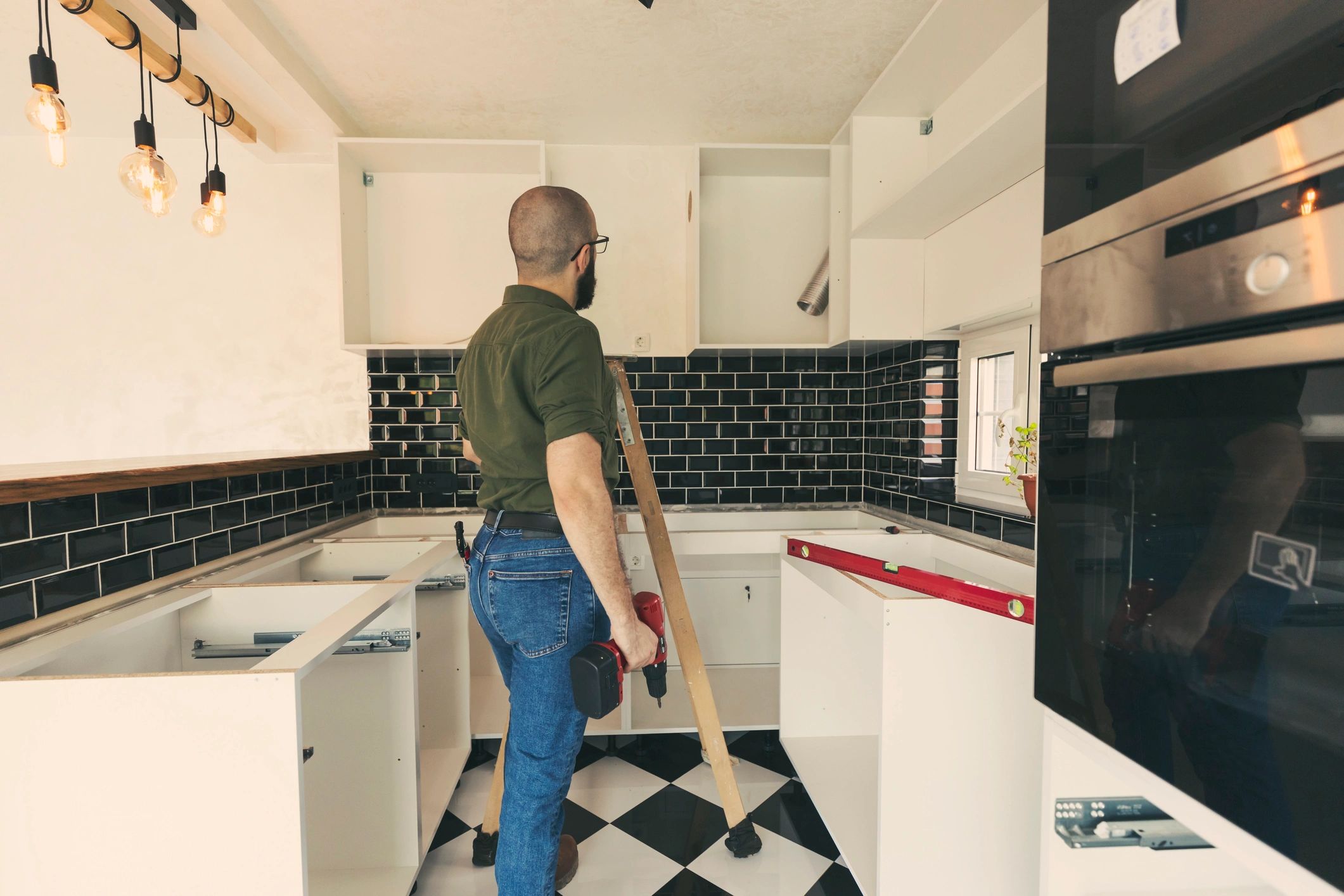 Commercial kitchen service setting